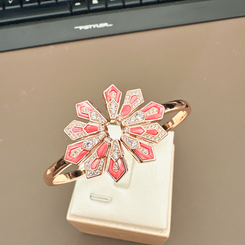 Дизайнерский комплект украшени – обзор и цена Vintage Collectible Jewelry